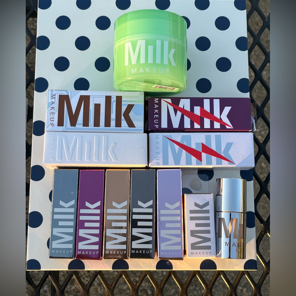 25pc Fabfitfun subscription box bundle Cosmetic CAUSEBOX huge lot new full size - Picture 15 of 15